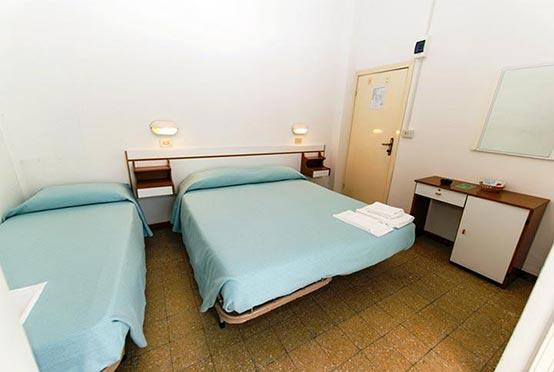 Hotel Cecchini Marebello エクステリア 写真